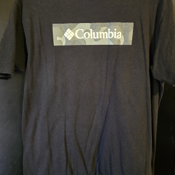 Columbia T shirt - Picture 3 of 3